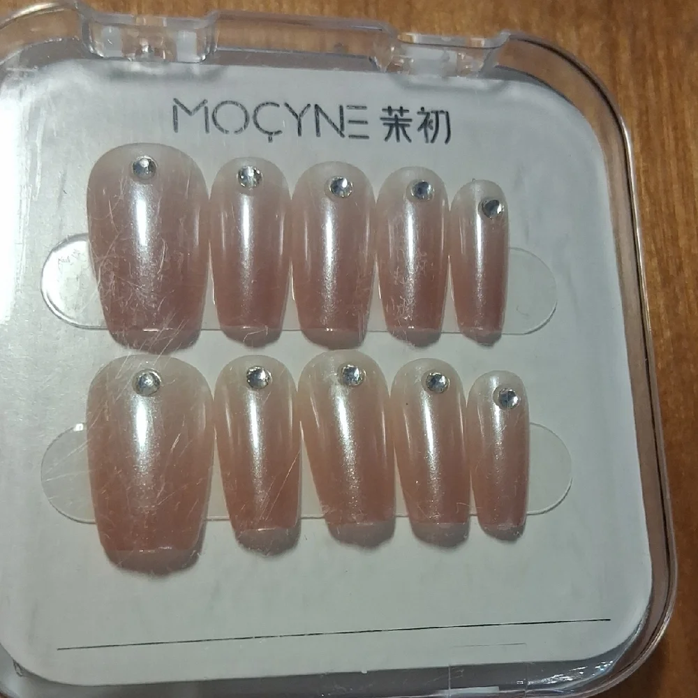 Mocyne Press On Nails